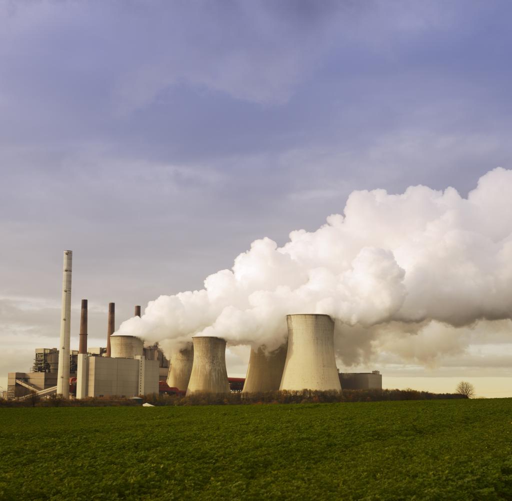 A lot is true on paper, but in practice Europe needs to move away from coal, oil and gas much more, as a study shows