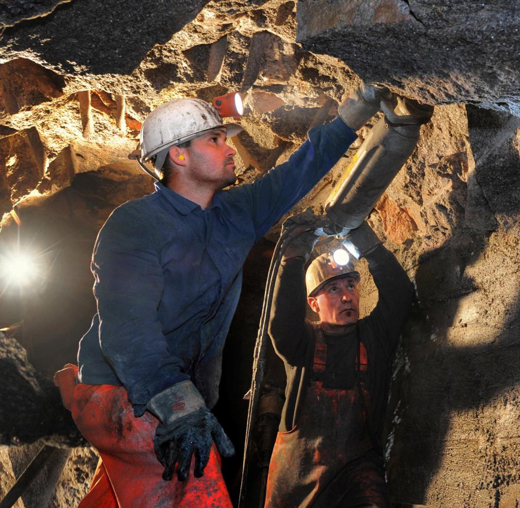 An vielen Stellen in Deutschland könnte wieder nach Metallen gegraben werden – hier im Erzgebirge